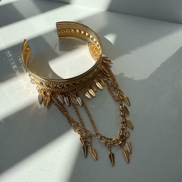 Gold Leaf Tassel Chain Arm Cuff Bracelet ✨ - Picture 7 of 10